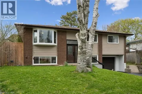 176 Woodville Place Waterloo ON N2L 4W9
