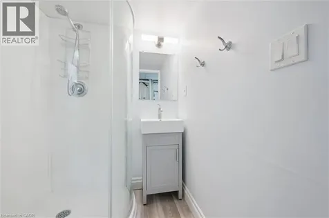 176 Woodville Place Waterloo ON N2L 4W9