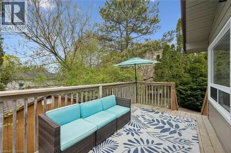 176 Woodville Place Waterloo ON N2L 4W9