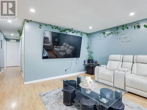 128 Macatee Place South Cambridge ON N1R 6Z8