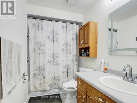 128 Macatee Place South Cambridge ON N1R 6Z8