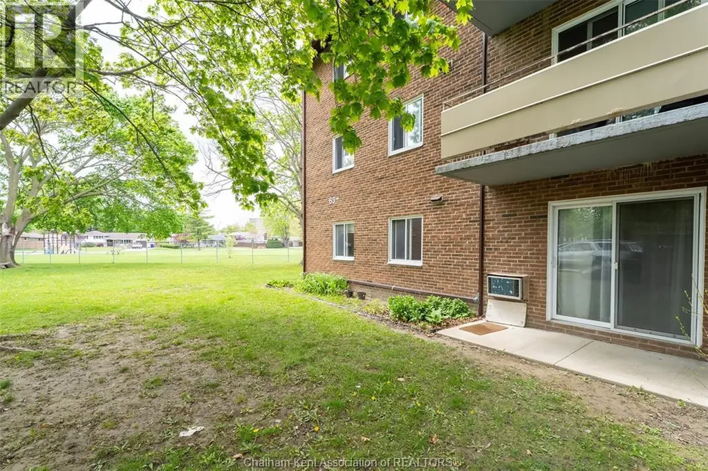 63 Baldoon Street Chatham ON N7L 1E2