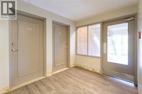 63 Baldoon Street Chatham ON N7L 1E2