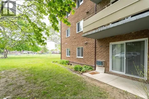 63 Baldoon Street Chatham ON N7L 1E2