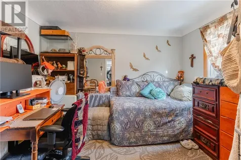 682 Connaught Avenue Greater Sudbury ON P3E 3W6