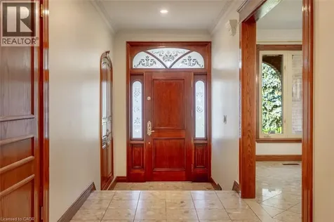 477 Valleyview Crescent Milton ON L9T 3L3