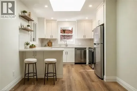 477 Valleyview Crescent Milton ON L9T 3L3