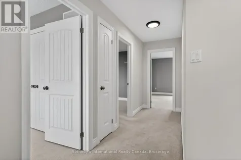 19 Garbutt Crescent Collingwood ON L9Y 0H5