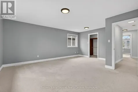19 Garbutt Crescent Collingwood ON L9Y 0H5