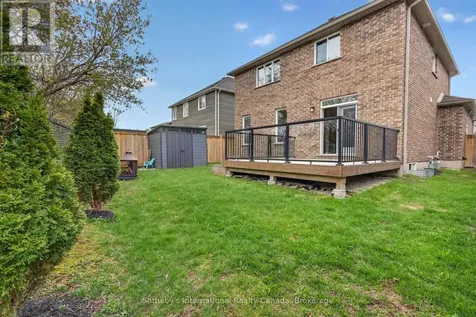 19 Garbutt Crescent Collingwood ON L9Y 0H5