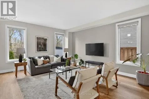 19 Garbutt Crescent Collingwood ON L9Y 0H5