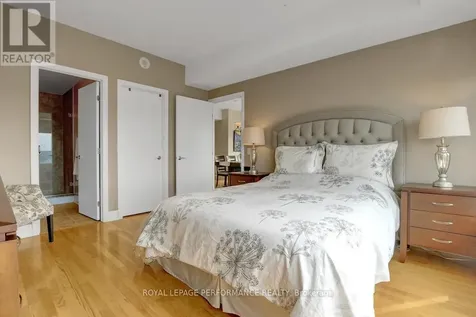 75 Cleary Avenue Ottawa ON K2A 1R8