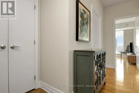 75 Cleary Avenue Ottawa ON K2A 1R8