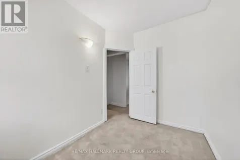423 Arlington Avenue Ottawa ON K1R 6Z7