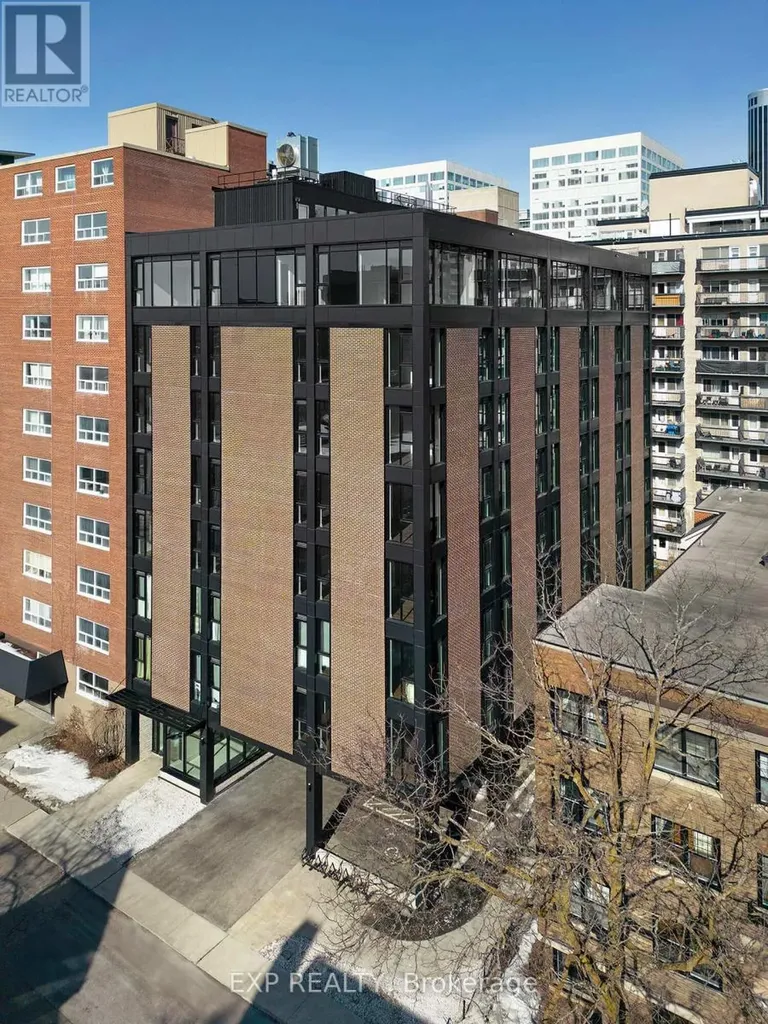 331 Cooper Street Ottawa ON K2P 0G5