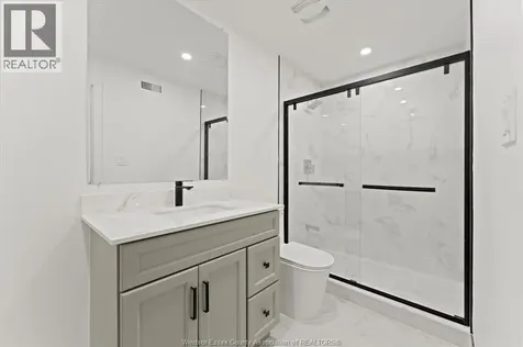 702 Pierre Windsor ON N9A 2K5