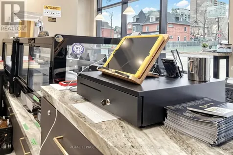 185 Dunlop Street East Barrie (lakeshore) ON L4M 0L7