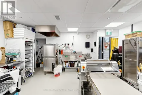 185 Dunlop Street East Barrie (lakeshore) ON L4M 0L7