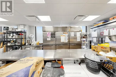 185 Dunlop Street East Barrie (lakeshore) ON L4M 0L7