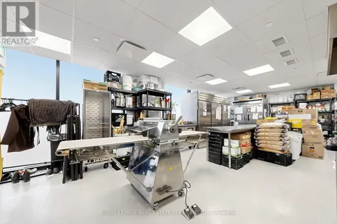 185 Dunlop Street East Barrie (lakeshore) ON L4M 0L7