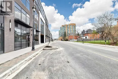185 Dunlop Street East Barrie (lakeshore) ON L4M 0L7