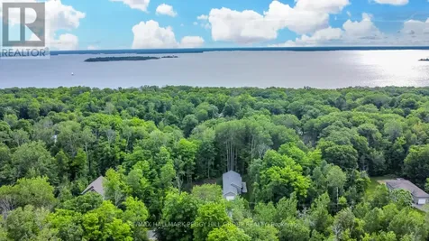 67 Wozniak Road Penetanguishene ON L9M 1W6