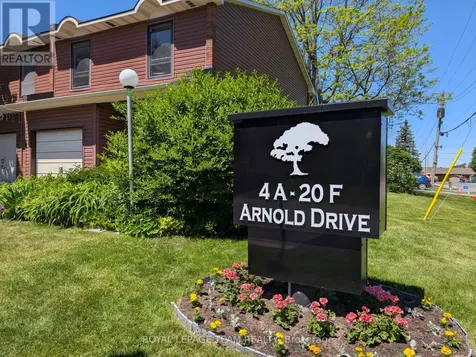 4 Arnold Drive Ottawa ON K2H 6V9
