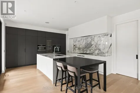 511 Fraser Avenue Ottawa ON K2A 2R1