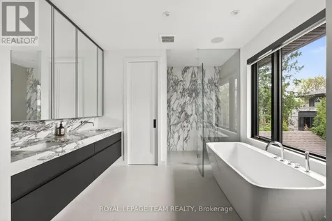 511 Fraser Avenue Ottawa ON K2A 2R1