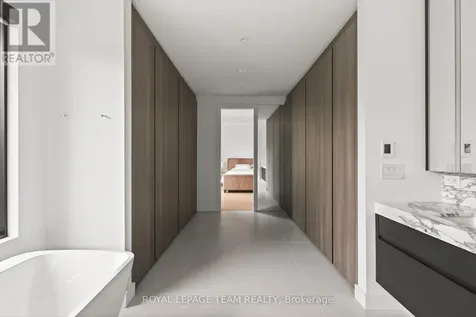 511 Fraser Avenue Ottawa ON K2A 2R1
