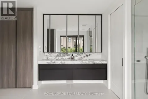 511 Fraser Avenue Ottawa ON K2A 2R1