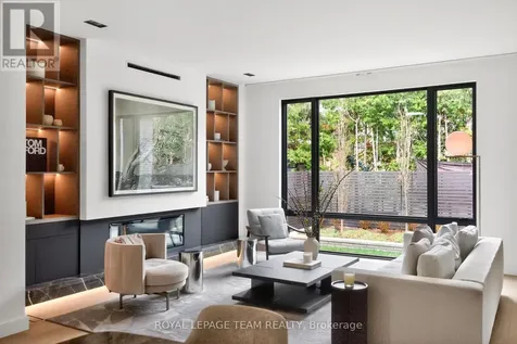 511 Fraser Avenue Ottawa ON K2A 2R1