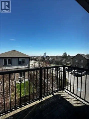 185 Windale Crescent Kitchener ON N2E 0G3