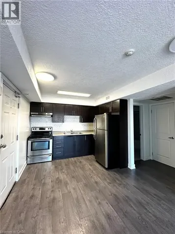 185 Windale Crescent Kitchener ON N2E 0G3