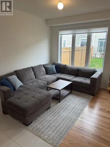 703 Potawatomi Crescent Shelburne ON L9V 3Y4
