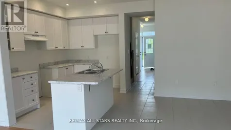 703 Potawatomi Crescent Shelburne ON L9V 3Y4