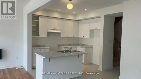 703 Potawatomi Crescent Shelburne ON L9V 3Y4