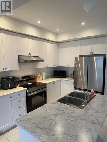 703 Potawatomi Crescent Shelburne ON L9V 3Y4