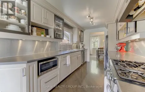 108 Clearwater Crescent Waterloo ON N2V 1L8