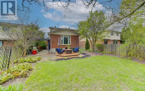 108 Clearwater Crescent Waterloo ON N2V 1L8