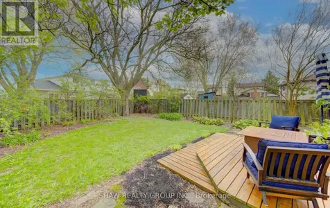 108 Clearwater Crescent Waterloo ON N2V 1L8