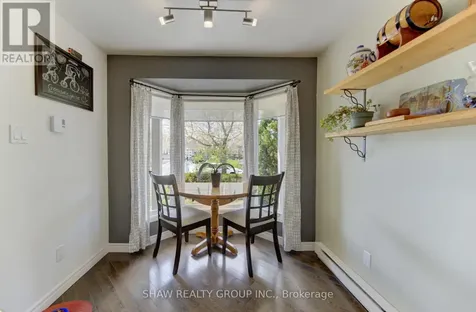 108 Clearwater Crescent Waterloo ON N2V 1L8