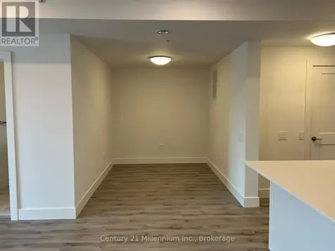 4 Kimberly Lane Collingwood ON L9Y 5T6