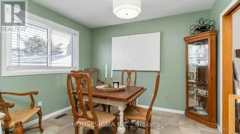 78 Peter Street Central Elgin ON N5R 5A8