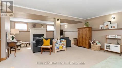 78 Peter Street Central Elgin ON N5R 5A8