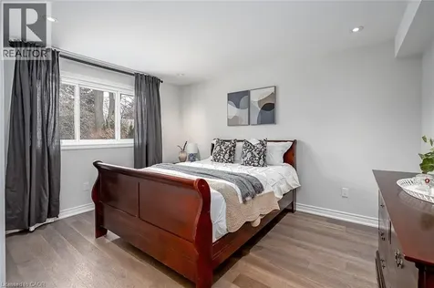 3270 Spruce Avenue Burlington ON L7N 1J4