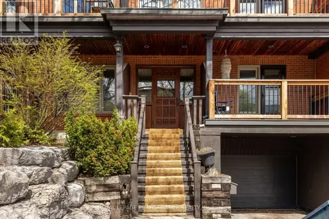 71 Sweetland Avenue Ottawa ON K1N 7T9