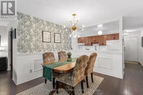 71 Sweetland Avenue Ottawa ON K1N 7T9