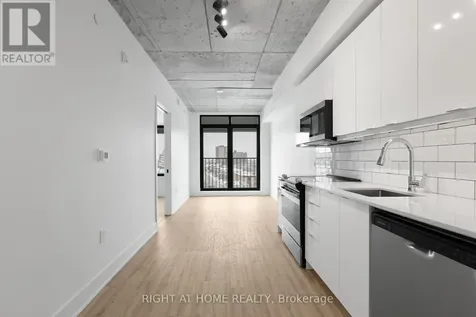 377 Winona Avenue Ottawa ON K1Z 5H8