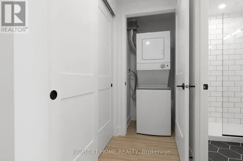 377 Winona Avenue Ottawa ON K1Z 5H8